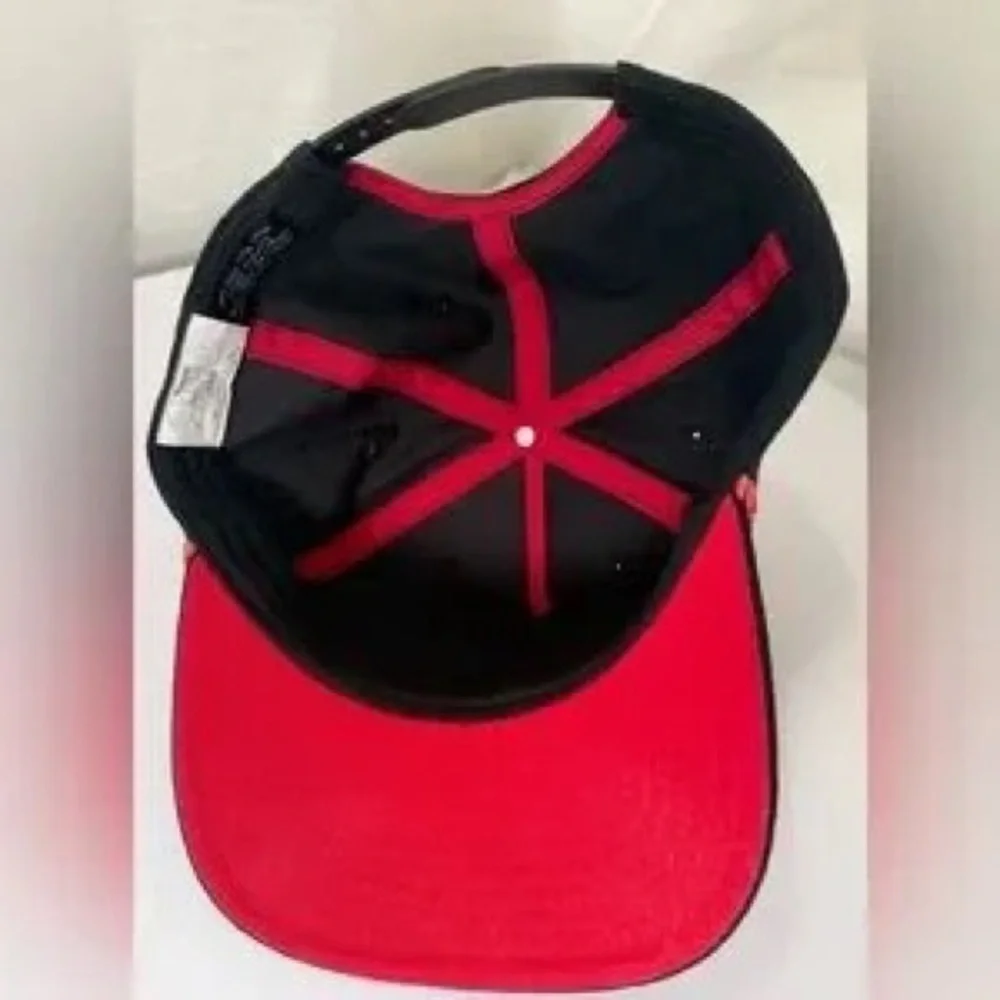 BEST BUBS! Black Graphic Cap with Red Rope Trim